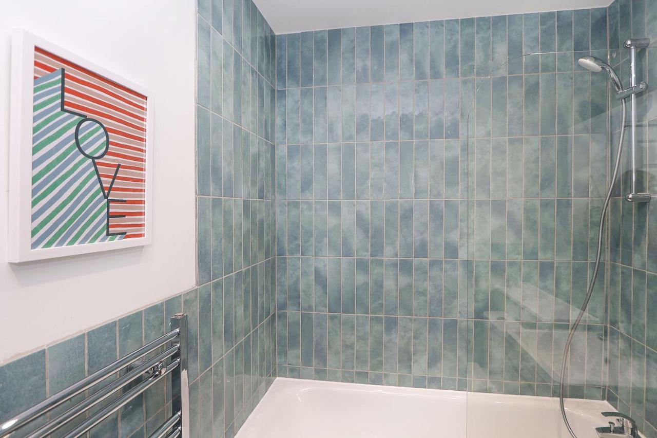 The London Secret, 1 Bed Flat With Patio - Zone 2 Daire Dış mekan fotoğraf